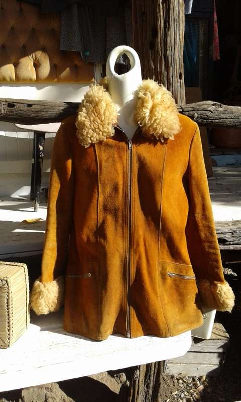 Original 1970s Suede Leather Jacket With Lamb Wool Collar Size 10
