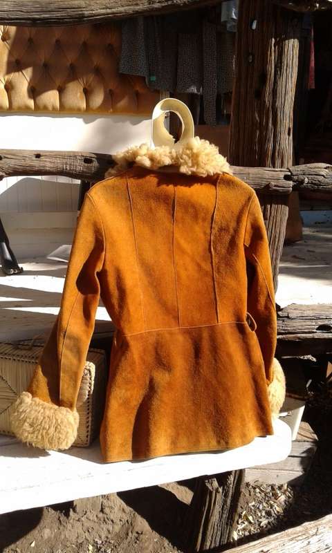 Original 1970s Suede Leather Jacket With Lamb Wool Collar Size 10