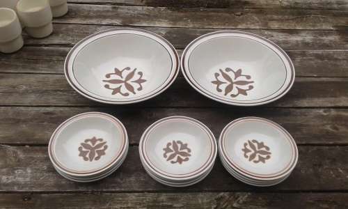 Rare Vintage Retro Electra Casual Ceram Malaga Stoneware Set 12 bowls 2 large bowls MADE In JAPAN