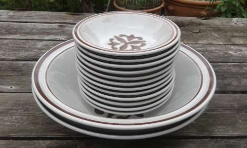 Rare Vintage Retro Electra Casual Ceram Malaga Stoneware Set 12 bowls 2 large bowls MADE In JAPAN