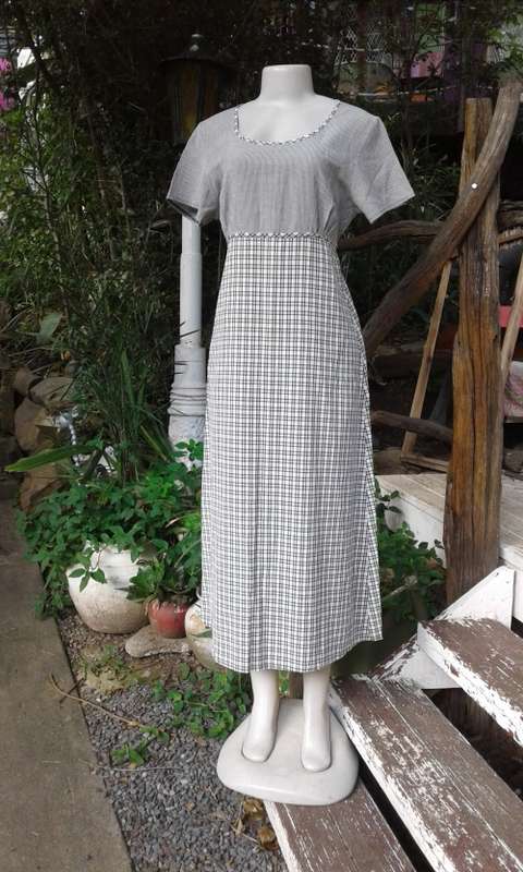 1990 dress shop
