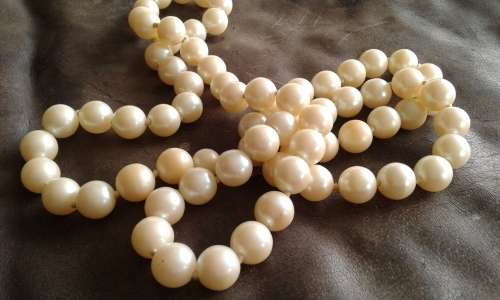 Vintage 1960s Rope Faux Pearl Costume Jewelry Necklace Large Pearls