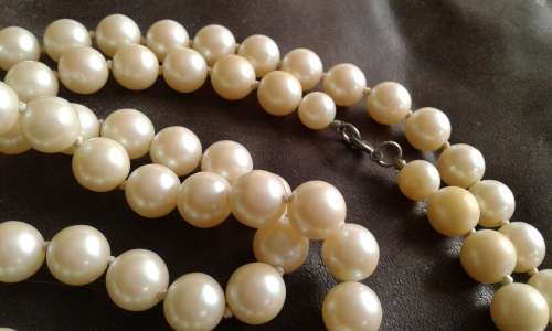 Vintage 1960s Rope Faux Pearl Costume Jewelry Necklace Large Pearls