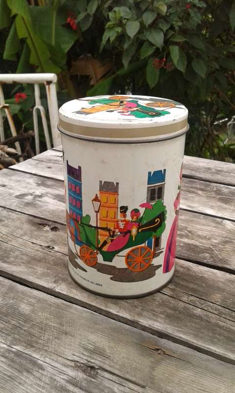 Vintage Rare Quality Street Tin Wilson Rowntree East London South Africa