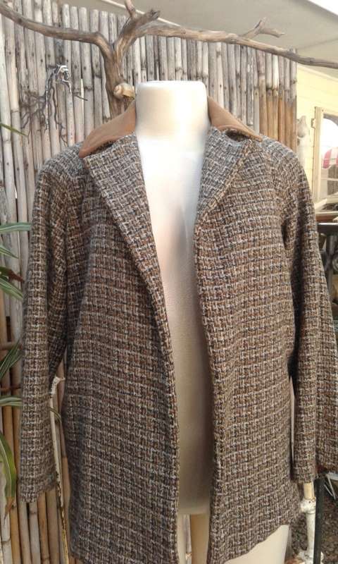 Vintage 1960s Costum Design Tartan Jacket With Brown Collar Size 10