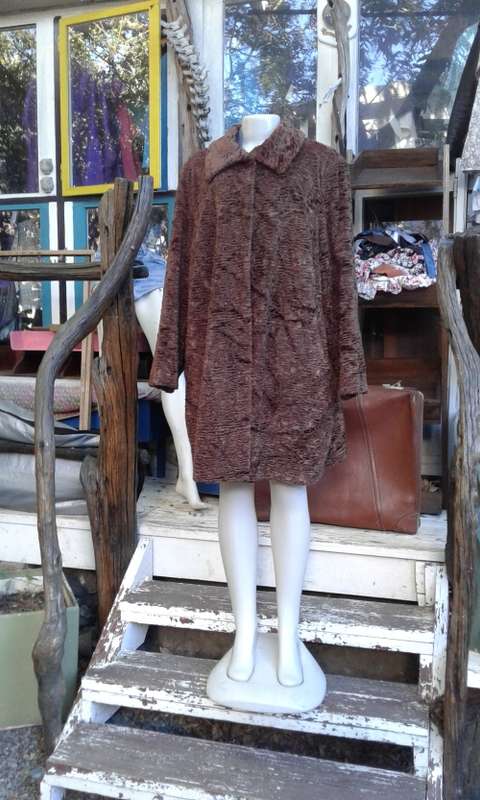 Vintage 1960s Chocolat Brown Karakul Caracul Persian Lamb Fur Coat Size 16 Excellent Condition