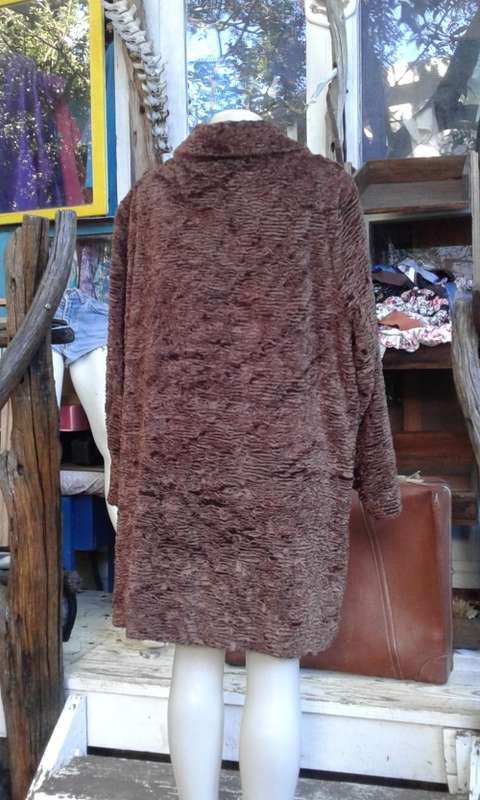 Vintage 1960s Chocolat Brown Karakul Caracul Persian Lamb Fur Coat Size 16 Excellent Condition
