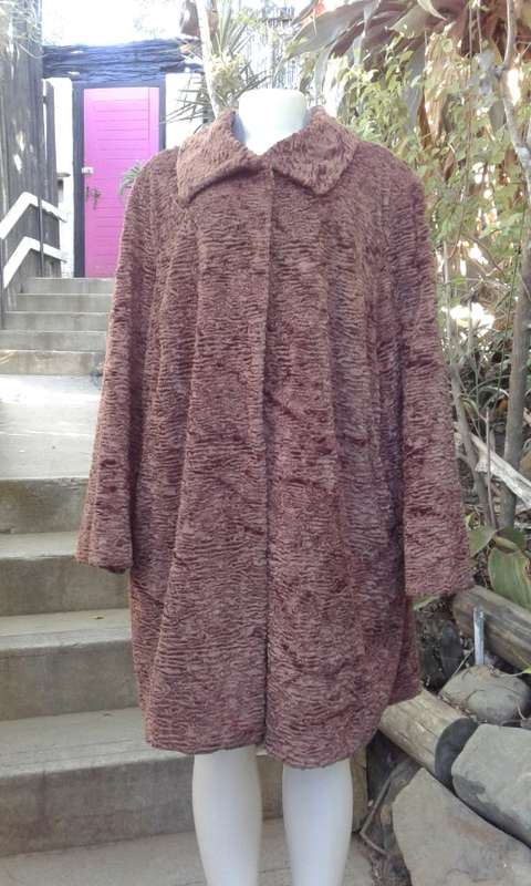 Vintage 1960s Chocolat Brown Karakul Caracul Persian Lamb Fur Coat Size 16 Excellent Condition