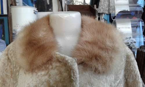Vintage Original 1960s Golden Persian Lamb Karakul Genuine Fur Coat With Mink Collar Size 14