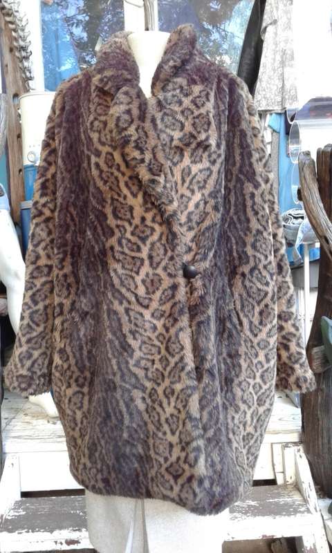 Vintage 1980s Faux Fur Leopard Coat Size 16 to 18