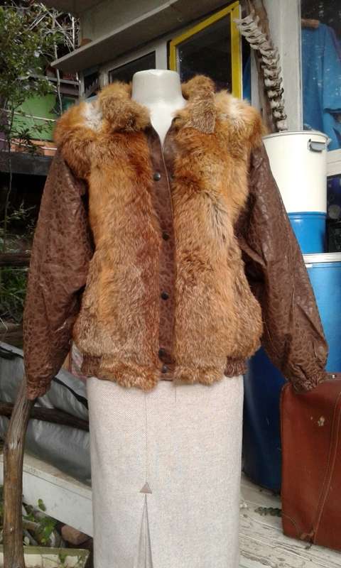 Vintage Soft Nappa Leather Genuine Fox Fur Designer Jacket Bat Sleeves Size 10 Made In Germany