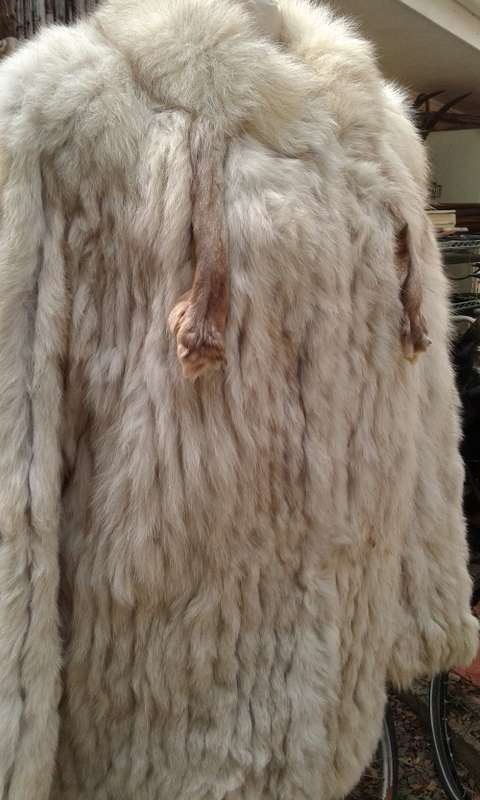 Superb Vintage White Blonde Genuine Mink Fur Designer Coat Superior Quality Size 10 to 12