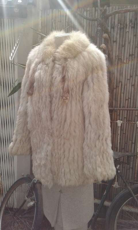 Superb Vintage White Blonde Genuine Mink Fur Designer Coat Superior Quality Size 10 to 12