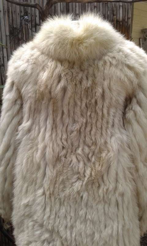 Superb Vintage White Blonde Genuine Mink Fur Designer Coat Superior Quality Size 10 to 12