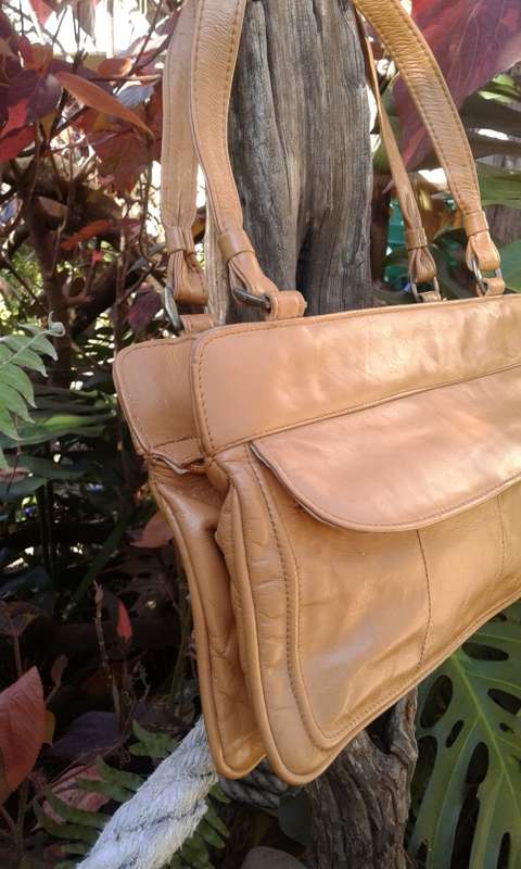 Vintage 1970s Light Brown Leather Handbag 35cm x 20cm