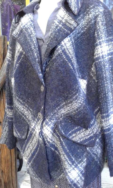 Pure Wool Blue And White Winter Jacket Coat Made In Germany  Size 12 to 14