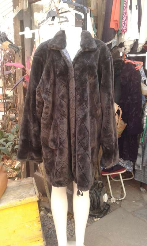 Searle Blatt Studio Chocolate Brown Faux Fur Designer Coat Made In USA Size 14 to 16