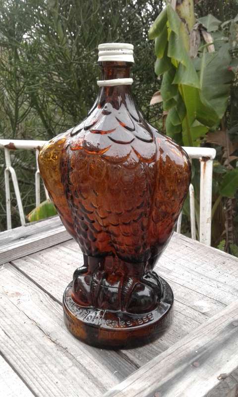 RARE Vintage Golden Eagle Malt Whiskey Glass Bottle Mohan Meakin Breweries India Lid But No Head