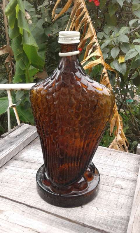 RARE Vintage Golden Eagle Malt Whiskey Glass Bottle Mohan Meakin Breweries India Lid But No Head