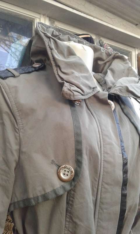 Gorgeous SPOOM Tan Designer Trench Coat Parka With Belt 100 % Cotton Size 10 to 12