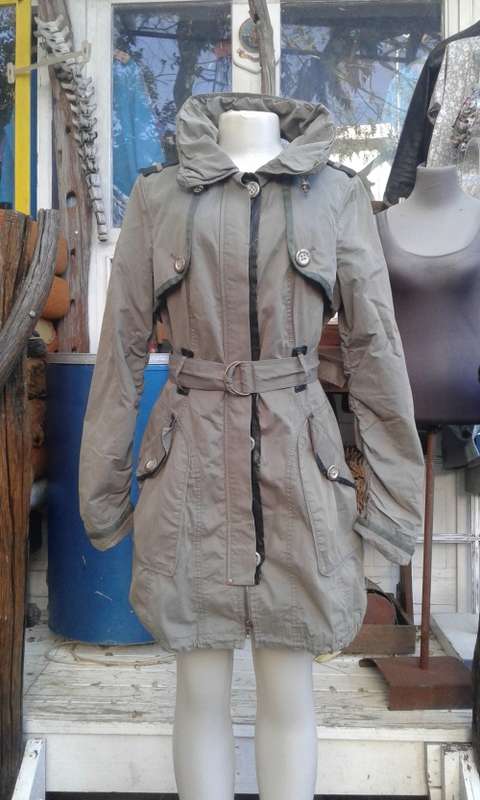 Gorgeous SPOOM Tan Designer Trench Coat Parka With Belt 100 % Cotton Size 10 to 12