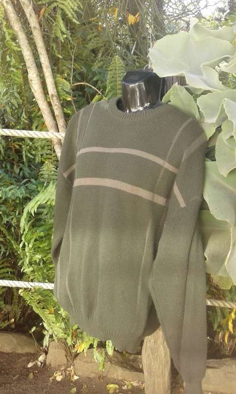 Vintage Moss Green Men`s Wool Sweater By Utility Size XL