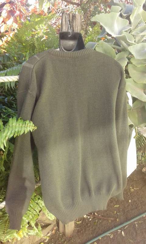 Vintage Moss Green Men`s Wool Sweater By Utility Size XL