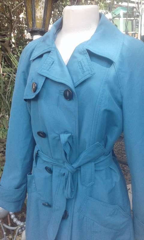 Turquoise Blue Trench Coat With Belt By Mango Size 10 to 12