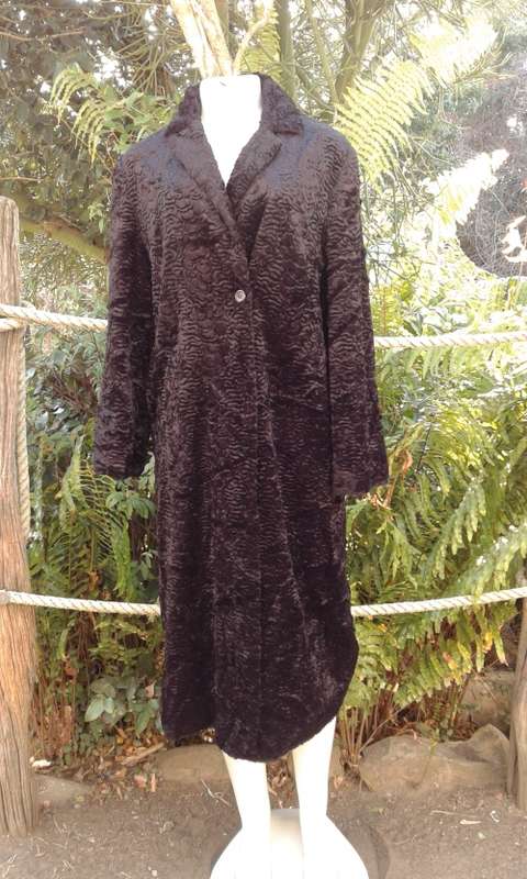 Solitaire By BON` A PARTE Black Faux Caracul Fur 1940s Style Coat