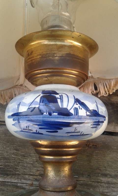 Vintage Dutch Delft Porcelain And Brass Lamp With Vintage Shade Working 28cm height