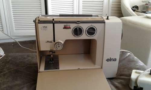 Vintage Elna Lotus SP Compact Sewing Machine Made In Switzerland
