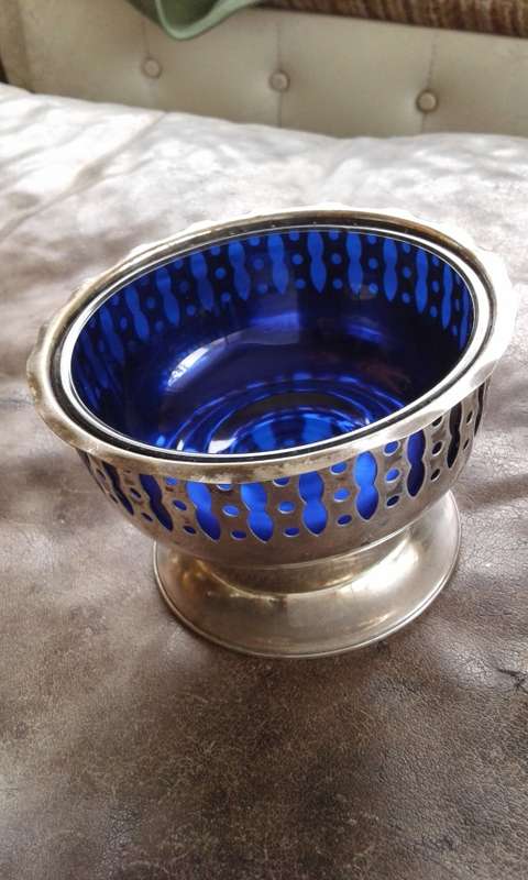 Vintage Silver Plated Yeoman Basket Cobalt Blue Glass Sugar Bowl