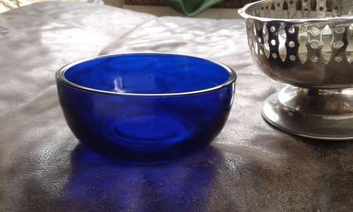 Vintage Silver Plated Yeoman Basket Cobalt Blue Glass Sugar Bowl