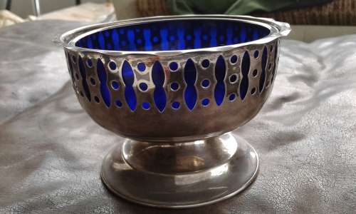 Vintage Silver Plated Yeoman Basket Cobalt Blue Glass Sugar Bowl