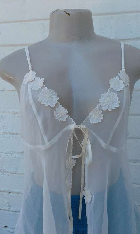 La Senza Lingerie Italian White Chiffon Flower Border Camisole Vest UK Size 10