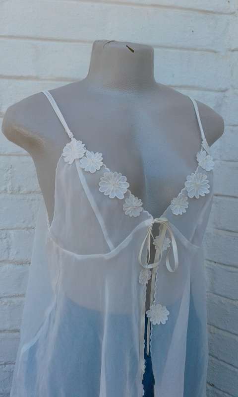 La Senza Lingerie Italian White Chiffon Flower Border Camisole Vest UK Size 10