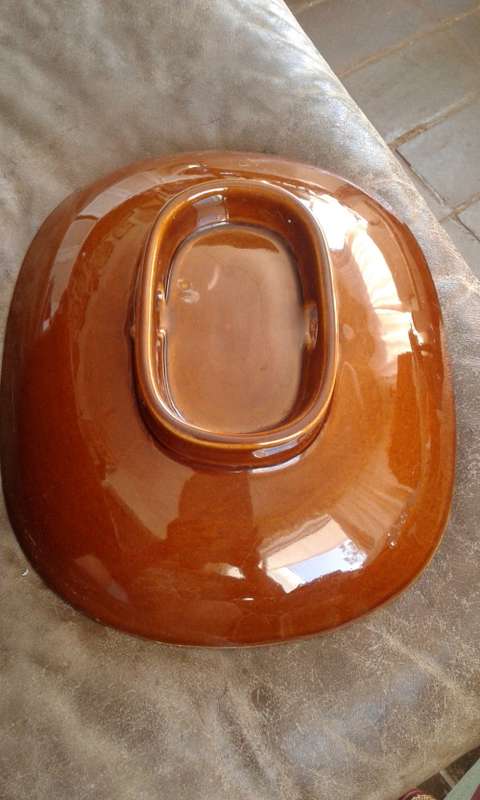Vintage Large Brown Glazed G.C Ware Stoneware Casserole Cassoulet Bowl With Lid Made In RSA