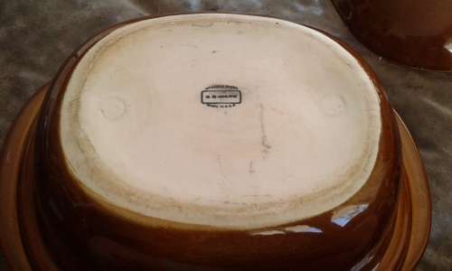 Vintage Large Brown Glazed G.C Ware Stoneware Casserole Cassoulet Bowl With Lid Made In RSA