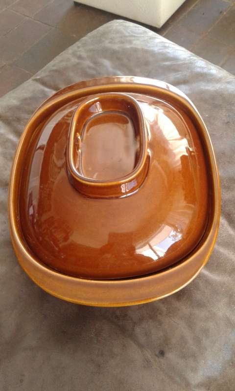 Vintage Large Brown Glazed G.C Ware Stoneware Casserole Cassoulet Bowl With Lid Made In RSA