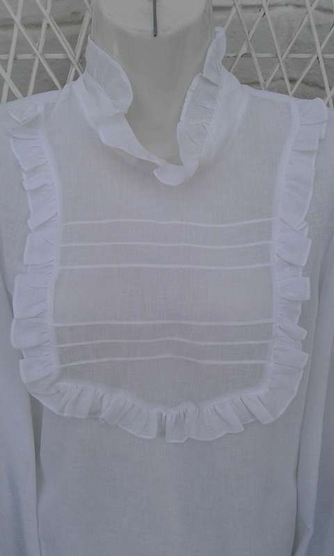 Vintage White Long Sleeved High Ruffled Collar Blouse Shirt Size 14 to 16 Bust 97cm