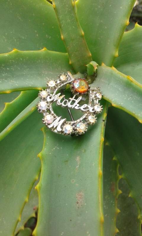 Antique Rhinestone Mother Brooch In Silver Toned Frame