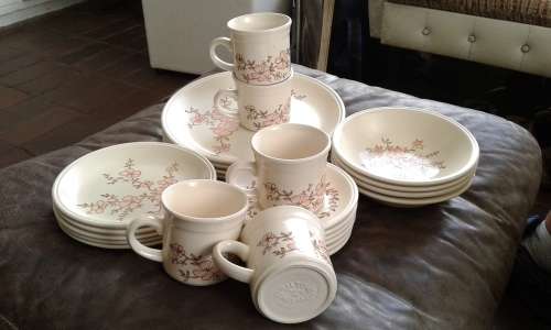 Vintage Biltons Ironstone Staffordshire Dinner Coffee Set Made In England 25 Pieces