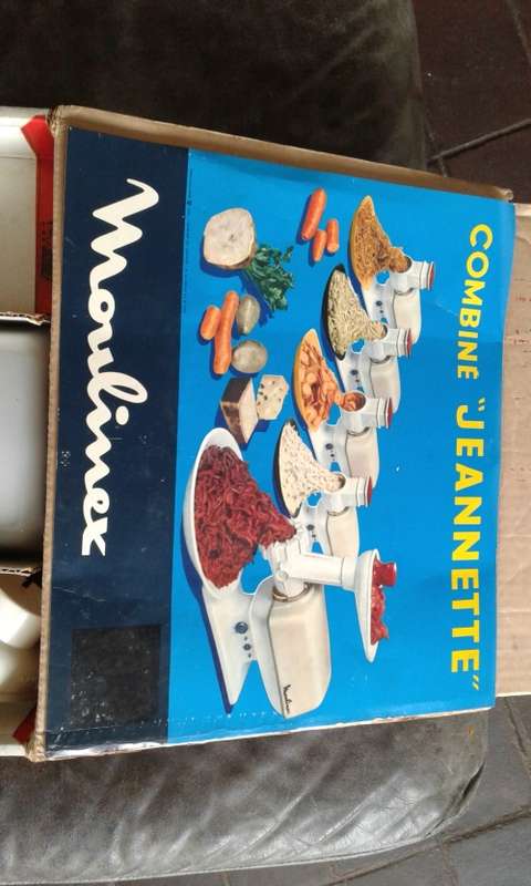 Vintage 1967 Moulinex Combine JEANNETTE Meat Grinder Salad M Made In France Complete All Accessories
