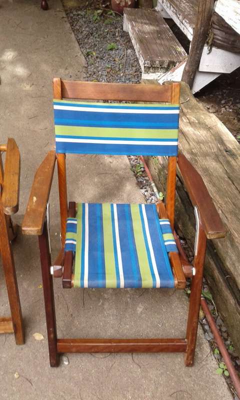Set Of 2 Vintage Childrens Wooden Foldable Deck Canvas Chairs Mid Century Modern