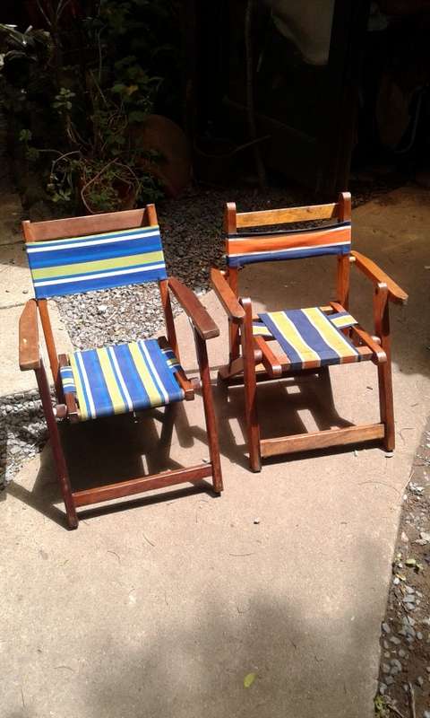 Set Of 2 Vintage Childrens Wooden Foldable Deck Canvas Chairs Mid Century Modern