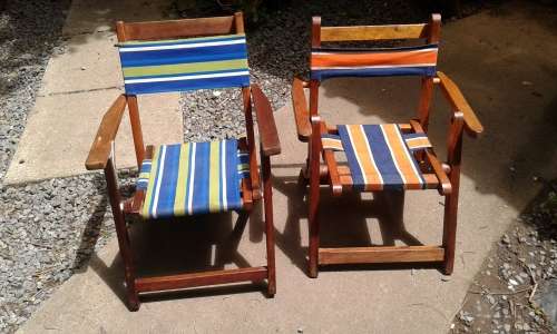 Set Of 2 Vintage Childrens Wooden Foldable Deck Canvas Chairs Mid Century Modern