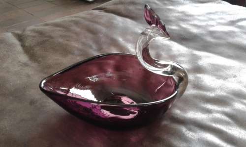 Murano Burgundy Glass Swan Bowl