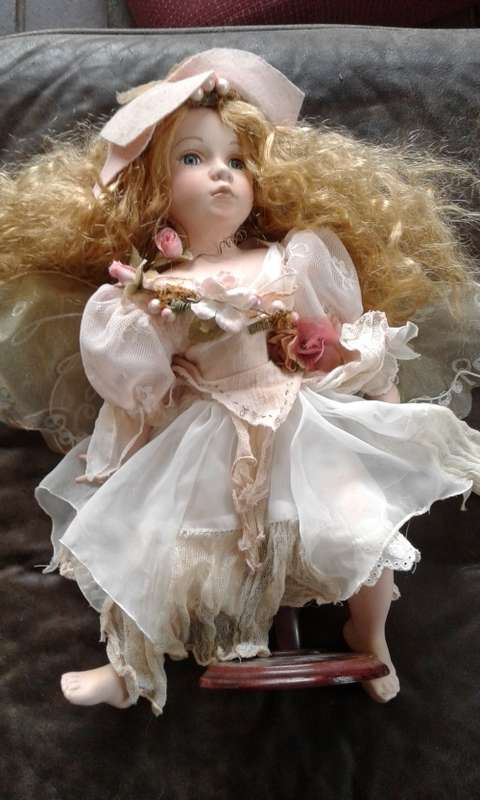 Vintage Large Beautiful Porcelain Fairy Doll With Wings And Stand 45cm