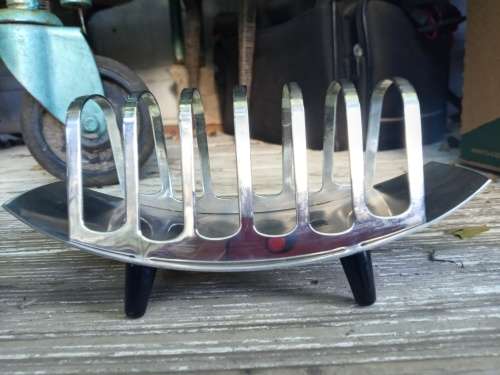 Vintage MCM Aloe Stainless Steel Toast Rack With Bakelite Feet Mid Century Modern Excellent conditio