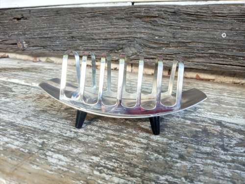 Vintage MCM Aloe Stainless Steel Toast Rack With Bakelite Feet Mid Century Modern Excellent conditio